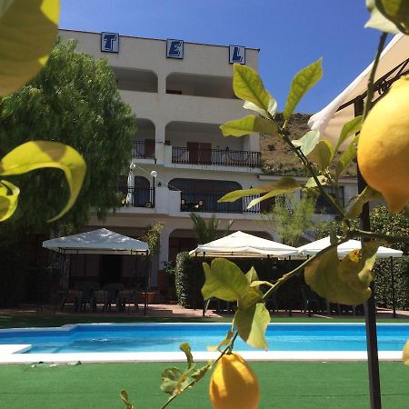 Hotel Miravalle Misilmeri エクステリア 写真