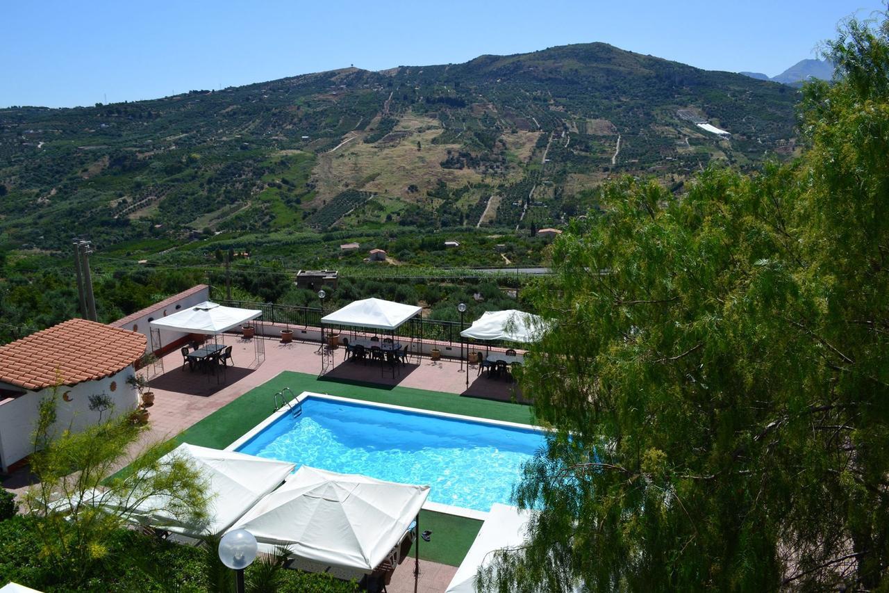 Hotel Miravalle Misilmeri エクステリア 写真