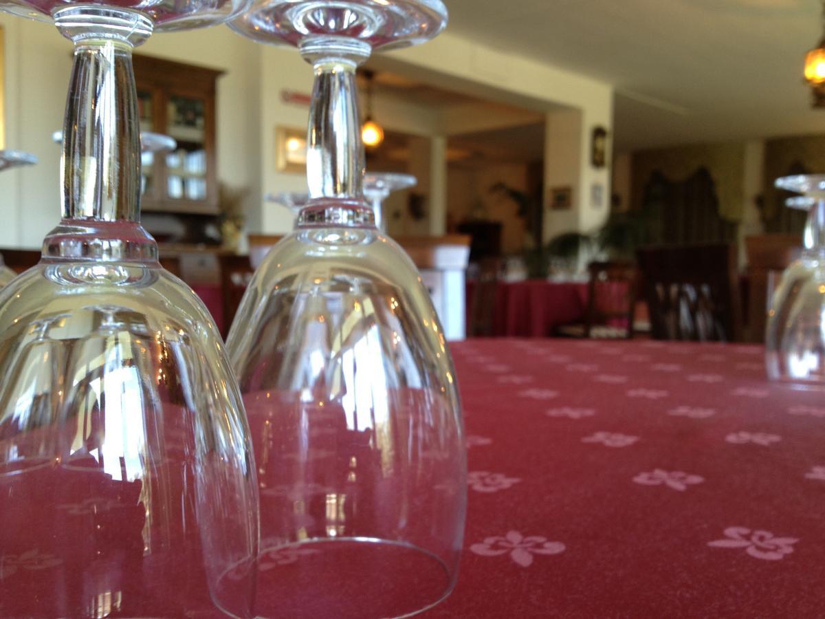 Hotel Miravalle Misilmeri エクステリア 写真