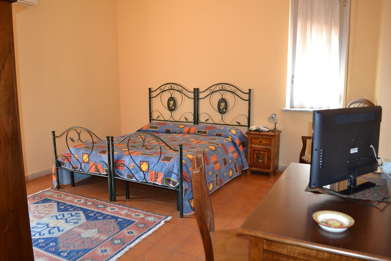 Hotel Miravalle Misilmeri エクステリア 写真