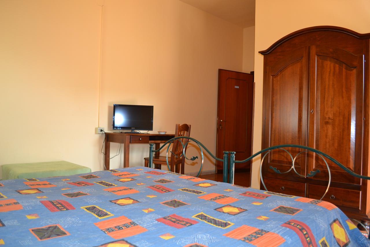 Hotel Miravalle Misilmeri エクステリア 写真
